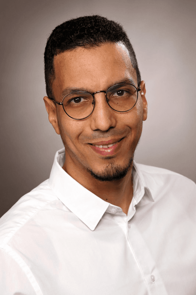 أحمد طالب الواقف